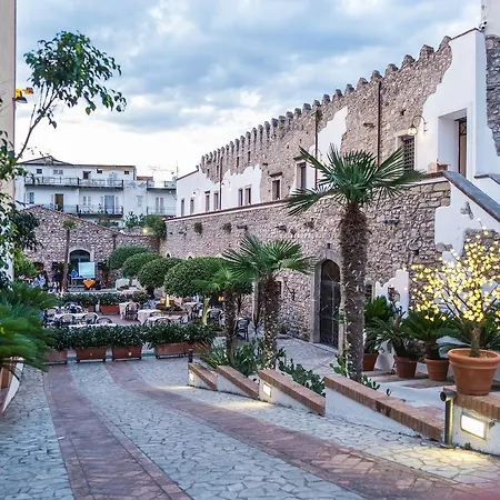 Hotel apartamentowy La Fortezza 4*