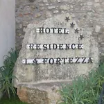 Aparthotel La Fortezza 4*