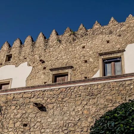 La Fortezza Apartmanhotel San Lucido